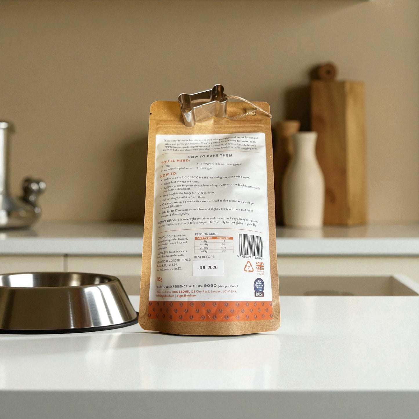 Make-Your-Own Dog Treats: Pumpkin & Carrot Flavour with Cookie Cutter!