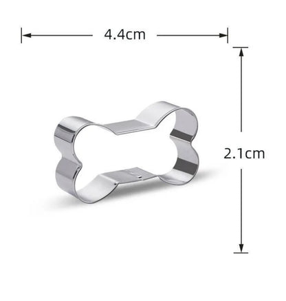 Make-Your-Own Dog Treats: Cinnamon Apple & Peanut Flavour with Cookie Cutter!